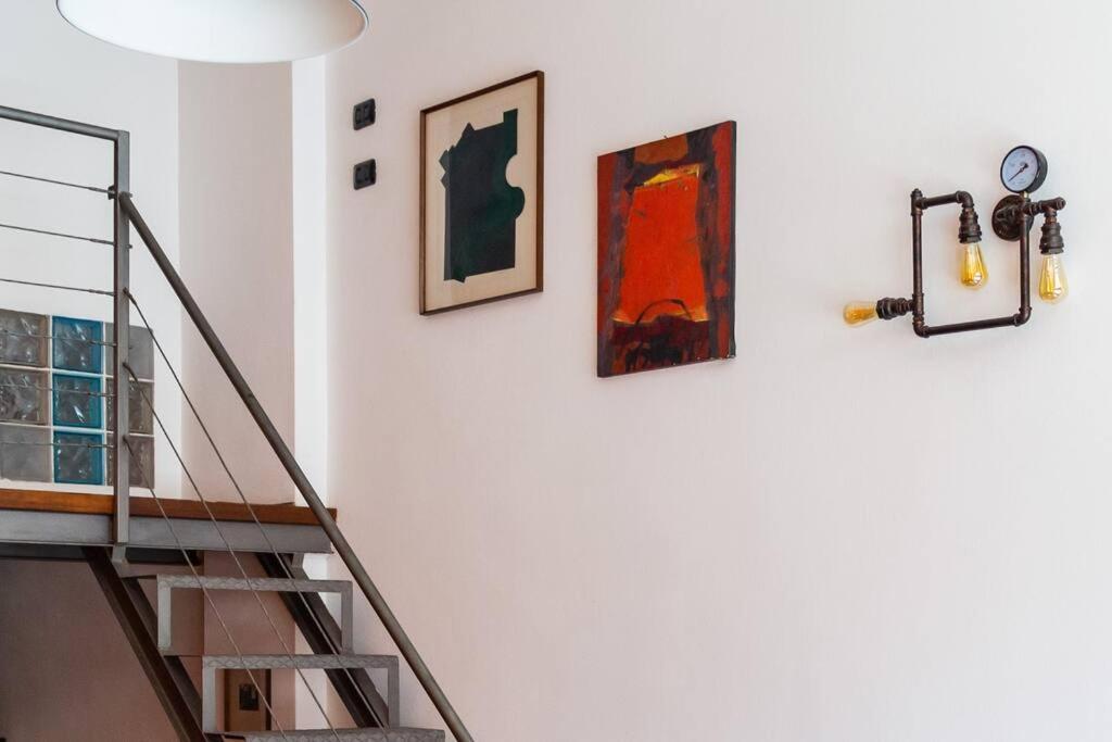 2 Min Da Porta Genova - Elegante Bilocale Apartment Milan Exterior photo