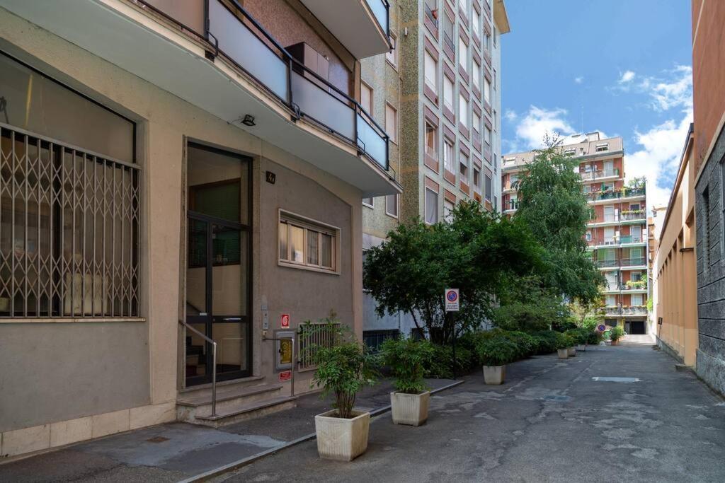 2 Min Da Porta Genova - Elegante Bilocale Apartment Milan Exterior photo